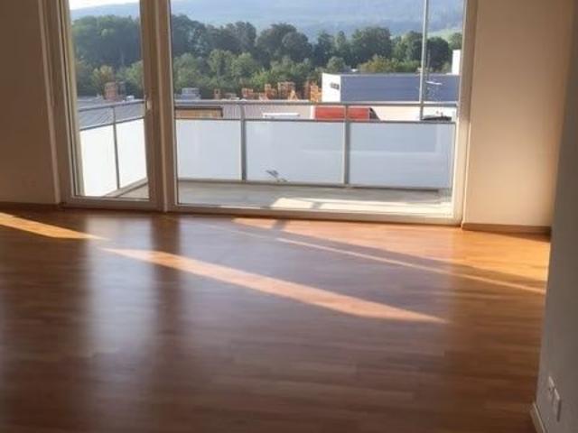 2.5 Zimmer, 74 m², 1. Stock