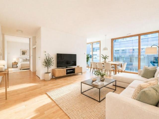 2.5 Zimmer, 74 m², 2. Stock