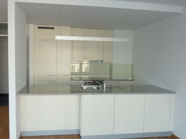 2.5 Zimmer, 74 m², 4. Stock