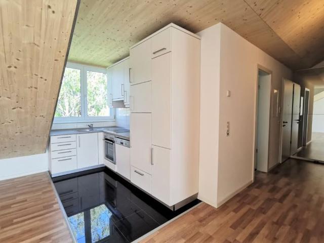 2.5 Zimmer, 74 m², 4. Stock