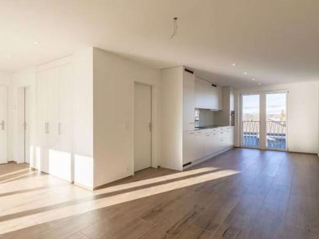 2.5 Zimmer, 74 m², 4. Stock