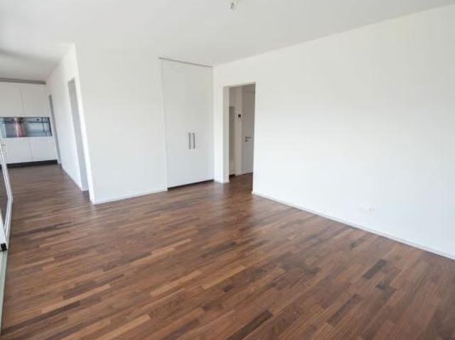 2.5 Zimmer, 74 m², 4. Stock
