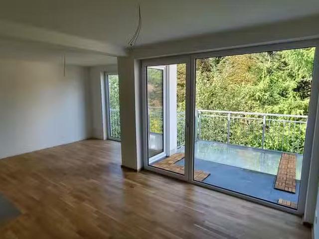 2,5 Zimmer 74 m² 910 € Kaltmiete Wohnungen in Bad Wörisho.