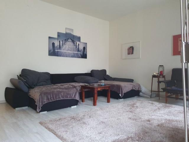 2.5 Zimmer, 75 m², 3. Stock