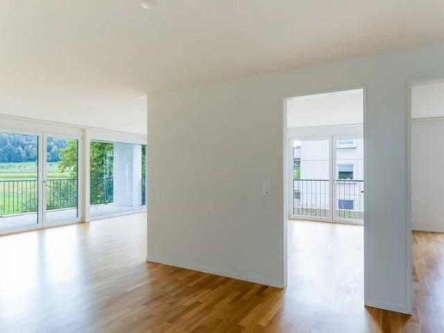 2.5 Zimmer, 75 m², 3. Stock