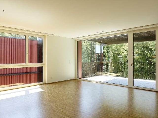 2.5 Zimmer, 75 m², 3. Stock
