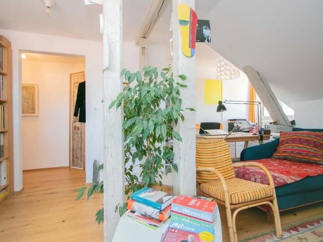 2.5 Zimmer, 75 m², 3. Stock