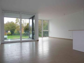 2.5 Zimmer, 75 m², 1. Stock