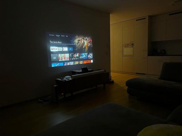 2.5 Zimmer, 75 m², 4. Stock