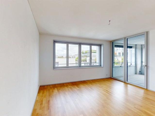 2.5 Zimmer, 75 m², 5. Stock