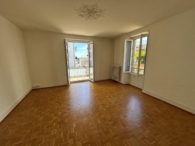 2.5 Zimmer, 75 m², EG