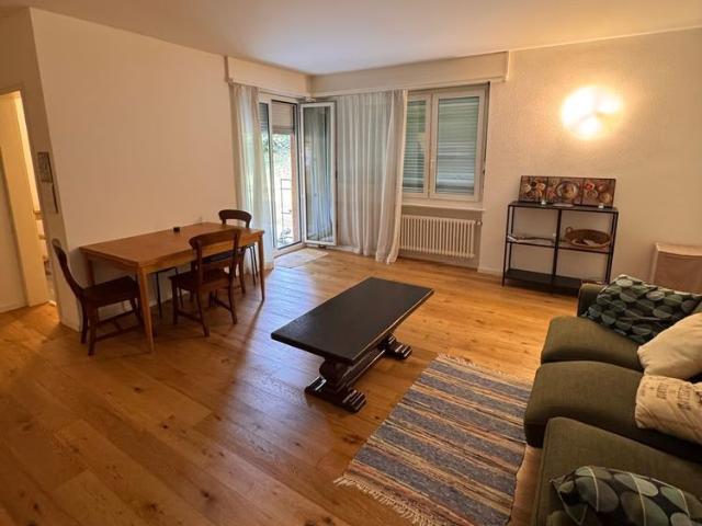 2.5 Zimmer, 75 m², EG