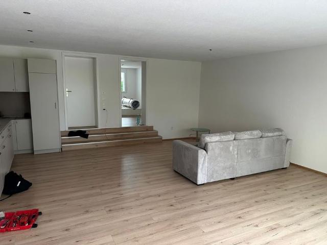 2.5 Zimmer, 75 m², EG