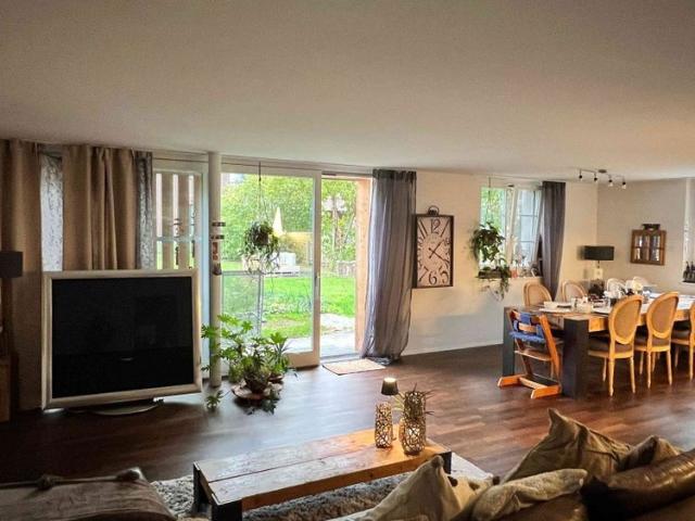 2.5 Zimmer, 75 m², EG