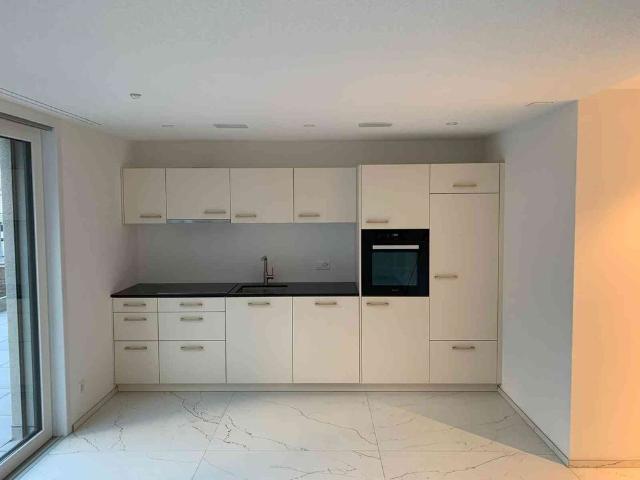2.5 Zimmer, 75 m², EG