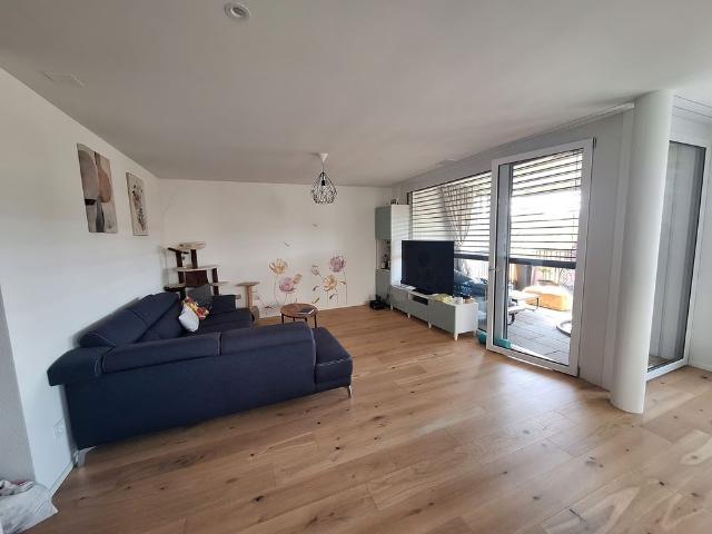 2.5 Zimmer, 76 m², 1. Stock