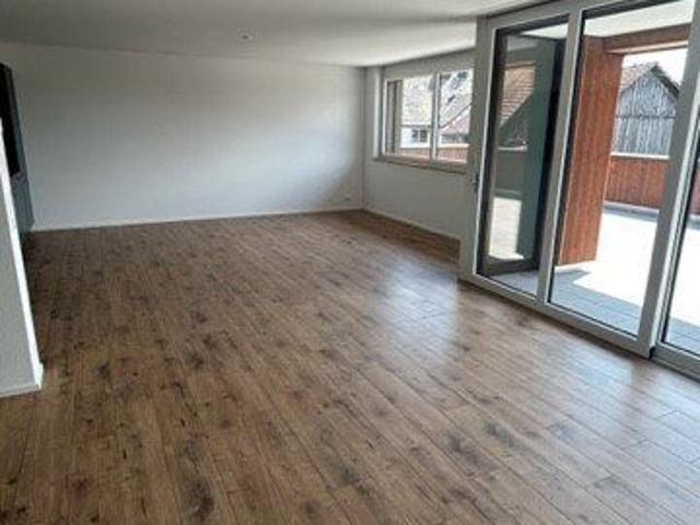 2.5 Zimmer, 76 m², 1. Stock