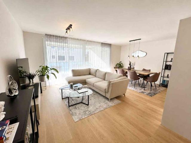 2.5 Zimmer, 76 m², 1. Stock