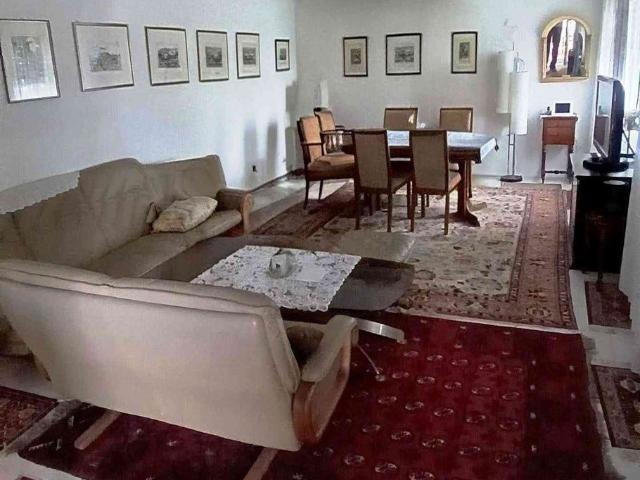 2.5 Zimmer, 76 m², 2. Stock