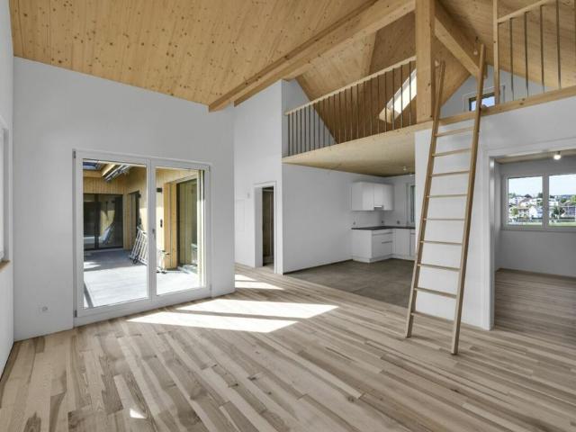 2.5 Zimmer, 76 m², 2. Stock