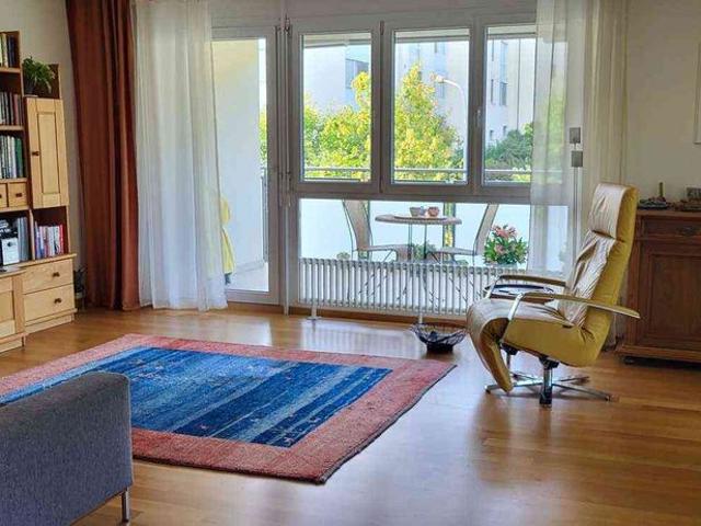 2.5 Zimmer, 76 m², 2. Stock
