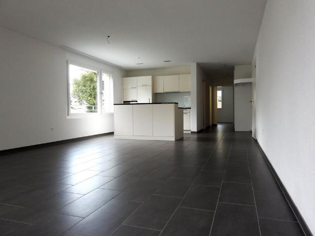 2.5 Zimmer, 76 m², 2. Stock