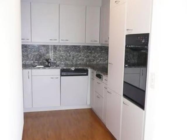 2.5 Zimmer, 76 m², 4. Stock
