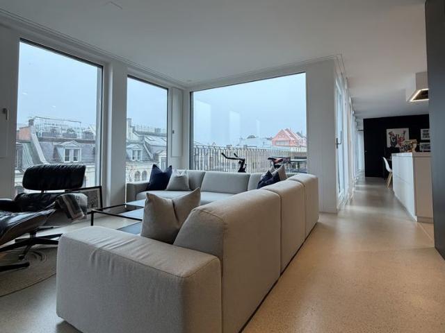 2.5 Zimmer, 76 m², 6. Stock