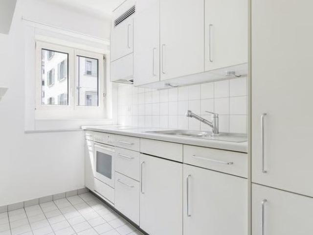 2.5 Zimmer, 76 m², 6. Stock