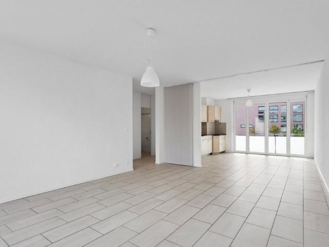 2.5 Zimmer, 77 m², 1. Stock