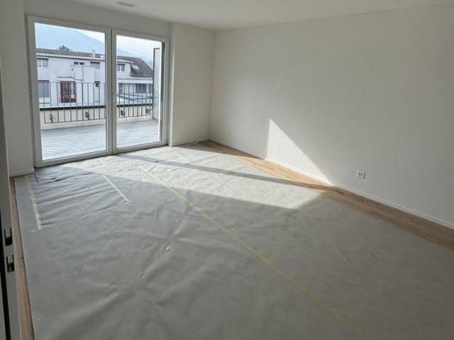 2.5 Zimmer, 77 m², 4. Stock