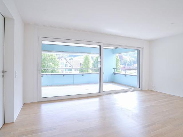 2.5 Zimmer, 79 m², 1. Stock