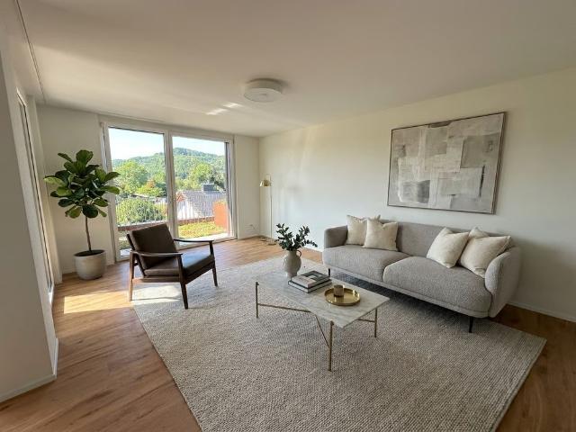 2.5 Zimmer, 79 m², 2. Stock