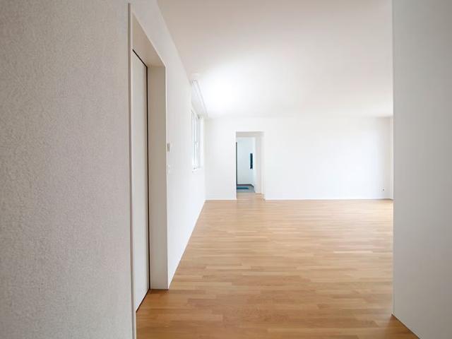 2.5 Zimmer, 70 m², 3. Stock
