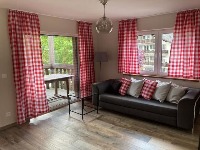 2.5 Zimmer, 70 m², 1. Stock