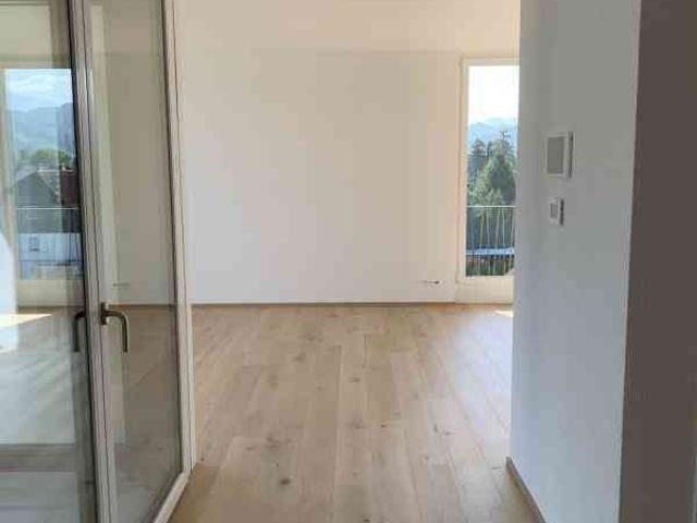 2.5 Zimmer, 70 m², 1. Stock
