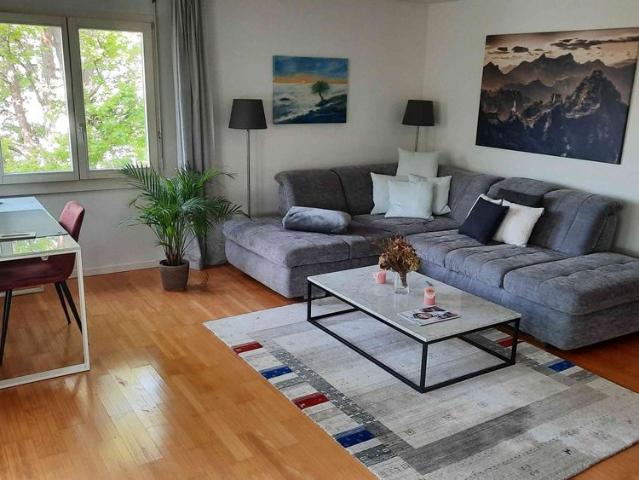 2.5 Zimmer, 70 m², 2. Stock