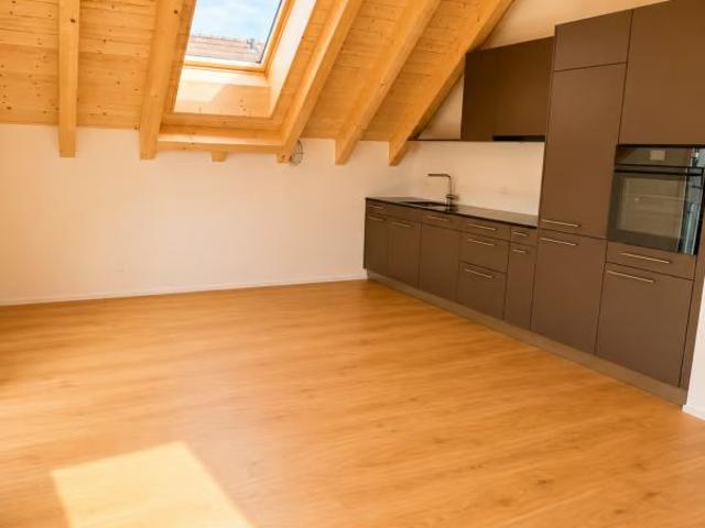 2.5 Zimmer, 70 m², 2. Stock