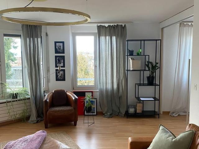 2.5 Zimmer, 70 m², 2. Stock