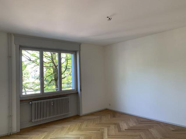 2.5 Zimmer, 70 m², 2. Stock