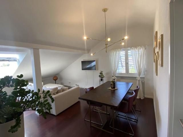 2.5 Zimmer, 71 m², 2. Stock