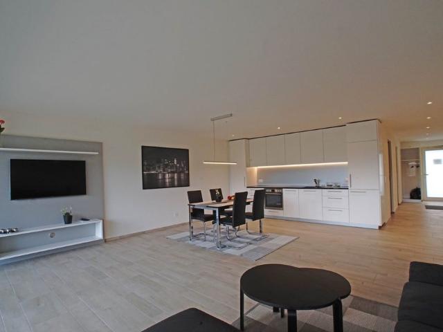 2.5 Zimmer, 72 m², 1. Stock