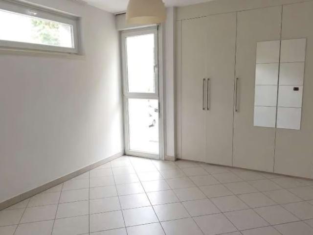 2.5 Zimmer, 72 m², 1. Stock