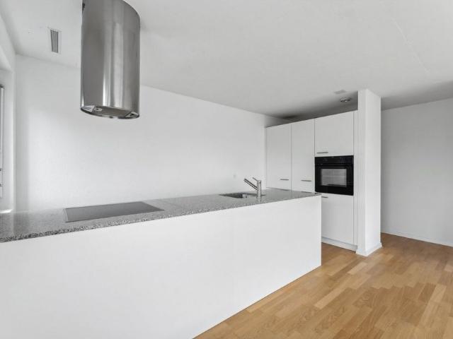 2.5 Zimmer, 72 m², 2. Stock
