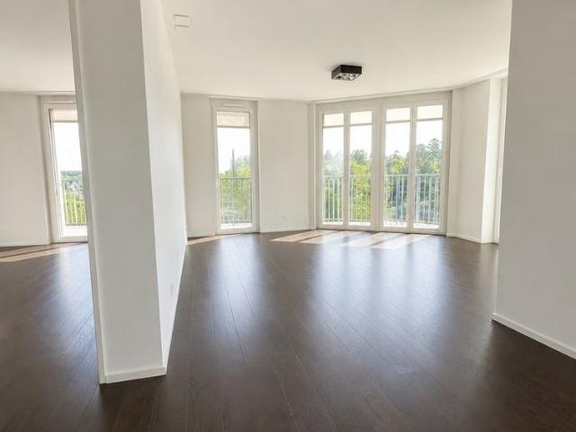 2.5 Zimmer, 72 m², 4. Stock