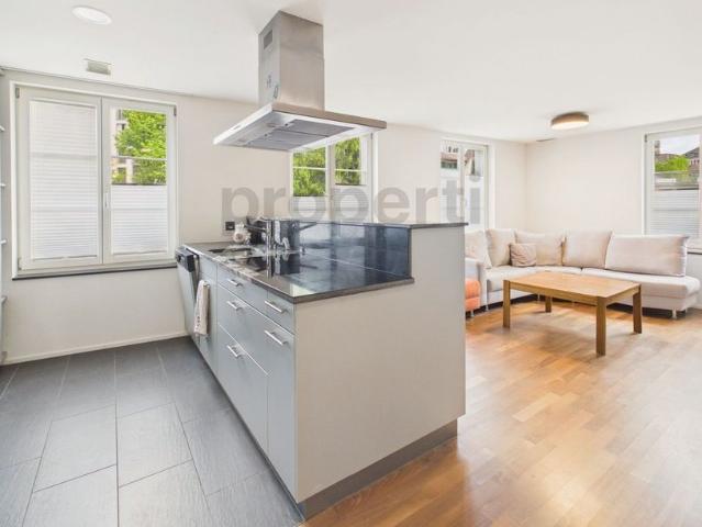 2.5 Zimmer, 72 m², EG