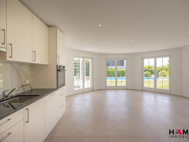 2.5 Zimmer, 72 m², EG