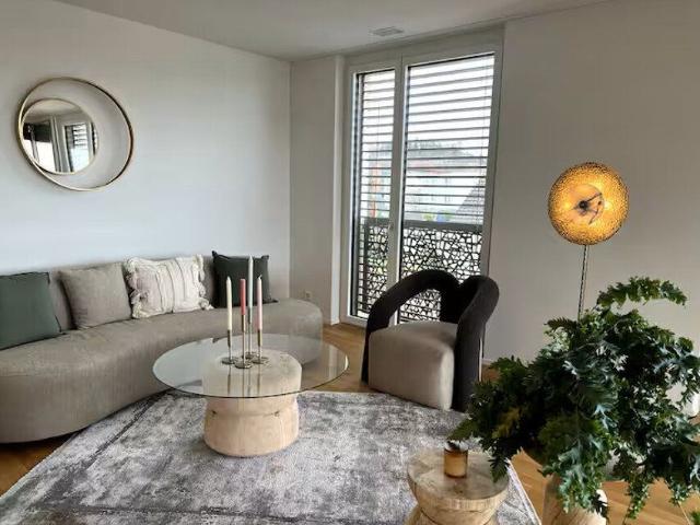 2.5 Zimmer, 73 m², 1. Stock