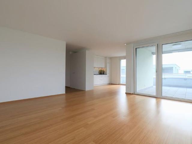 2.5 Zimmer, 73 m², 4. Stock