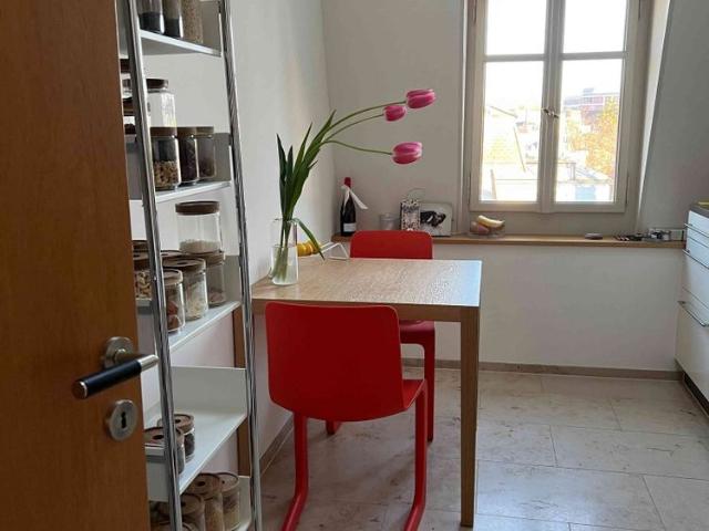 2.5 Zimmer, 84 m², 4. Stock